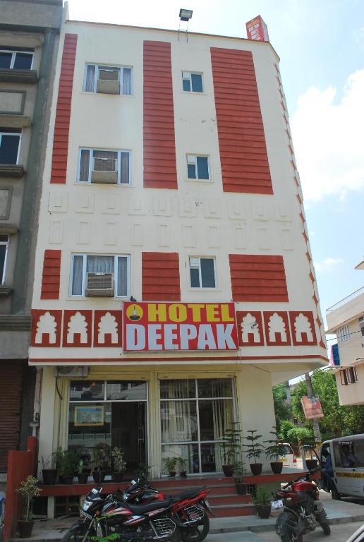 Hotel Deepak ジャイプール エクステリア 写真