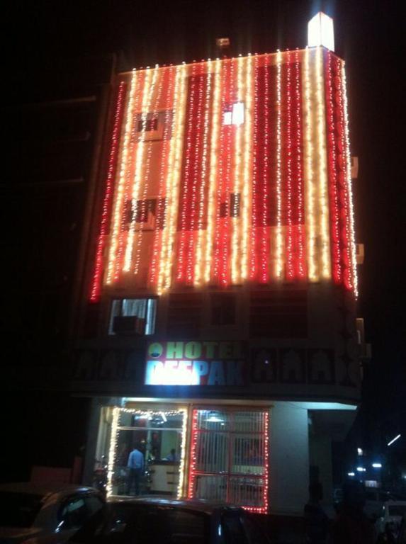 Hotel Deepak ジャイプール エクステリア 写真
