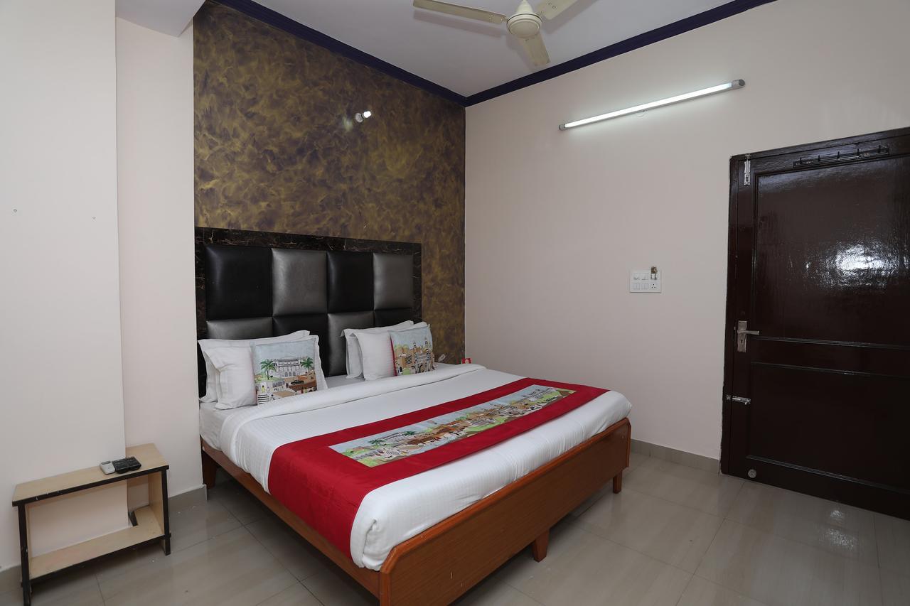 Hotel Deepak ジャイプール エクステリア 写真